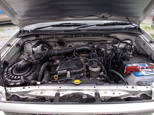 vigo แค็ป2.7เบนชิน ออโต้ ติดlpgหัวฉีด ถัง58ใต้ท้อง