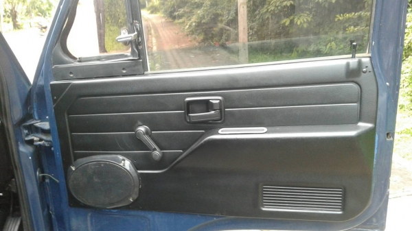 ISUZU 4ล้อ NKR รถห้าง