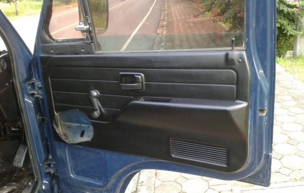 ISUZU 4ล้อ NKR รถห้าง