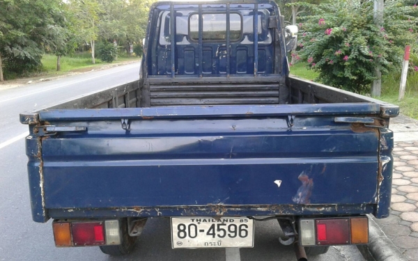 ISUZU 4ล้อ NKR รถห้าง ISUZU 4ล้อ NKR รถห้าง