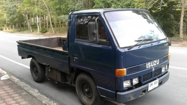 ISUZU 4ล้อ NKR รถห้าง ISUZU 4ล้อ NKR รถห้าง