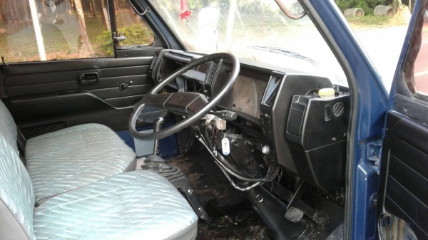 ISUZU 4ล้อ NKR รถห้าง ISUZU 4ล้อ NKR รถห้าง