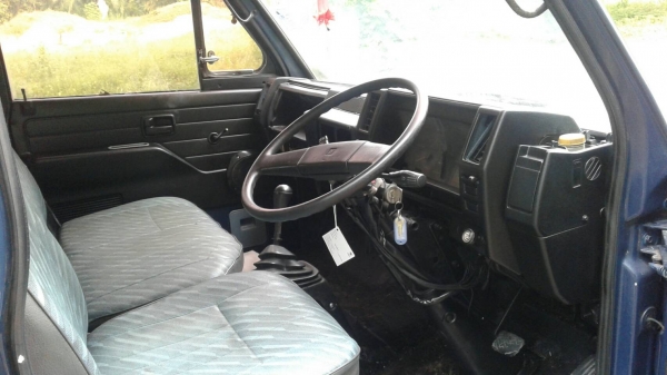 ISUZU 4ล้อ NKR รถห้าง