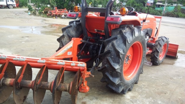 47 แรง สวยๆ สีเดิมพร้อมอุปกรณ์3 ชิ้น