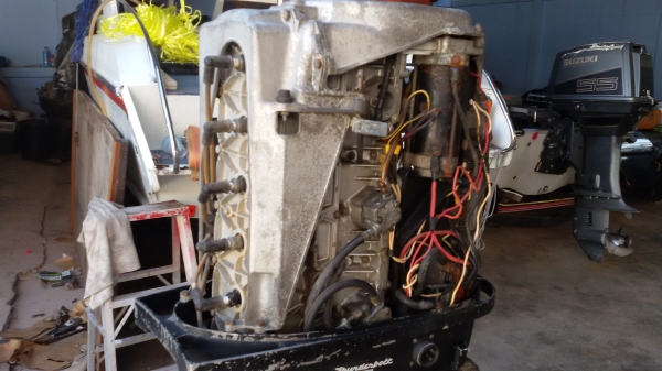 เครื่องMERCURY 125HP เครื่องMERCURY 125HP