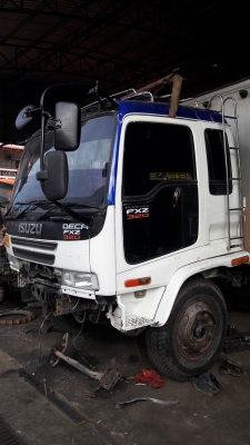 หัวเก๋ง เดก้า 10 ล้อ สภาพพร้อมใช้ อุปกรณ์ครบ