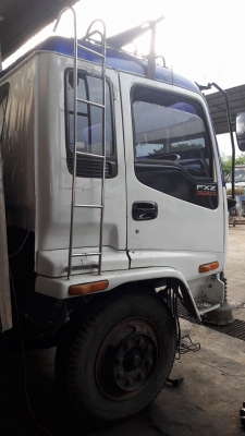 หัวเก๋ง เดก้า 10 ล้อ สภาพพร้อมใช้ อุปกรณ์ครบ