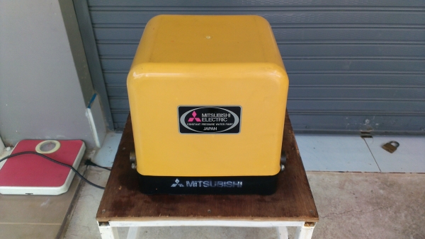 ขายปั้มน้ำยี่ห้อ Mitsubishi รุ่น EP-205Q2 (200W) แบบแรงดันคงที่ สภาพใหม่มากๆๆๆ หัวน็อตยังใสทุกตัว ขายปั้มน้ำยี่ห้อ Mitsubishi รุ่น EP-205Q2 (200W) แบบแรงดันคงที่ สภาพใหม่มากๆๆๆ หัวน็อตยังใสทุกตัว