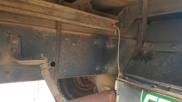 ขาย รถพ่วงแม่-ลูกไม่ดั้ม FUSO M6 ปี 45 คัสซีสวยตลอดเส้น เครื่องเดิม 6D16 260 แรงม้า ลูก 2 เพลา ยาว 7.50 เมตร ทะเบียนพร้อมโอน ขาย รถพ่วงแม่-ลูกไม่ดั้ม FUSO M6 ปี 45 คัสซีสวยตลอดเส้น เครื่องเดิม 6D16 260 แรงม้า ลูก 2 เพลา ยาว 7.50 เมตร ทะเบียนพร้อมโอน