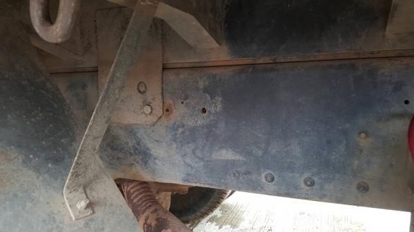 ขาย รถพ่วงแม่-ลูกไม่ดั้ม NISSAN UD วางเครื่อง HINO K13D 260 แรงม้า คัสซีสวยตลอดเส้น เอกสารเล่มทะเบียนพร้อมโอน