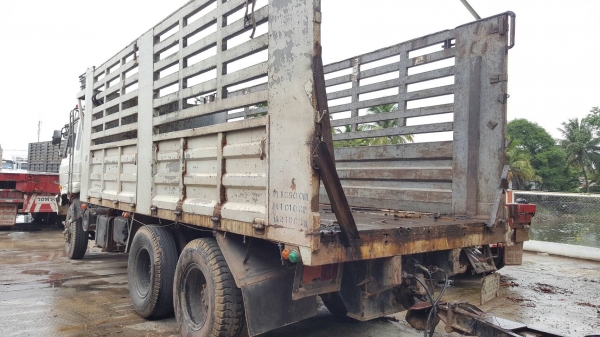 ขาย รถพ่วงแม่-ลูกไม่ดั้ม NISSAN UD วางเครื่อง HINO K13D 260 แรงม้า คัสซีสวยตลอดเส้น เอกสารเล่มทะเบียนพร้อมโอน