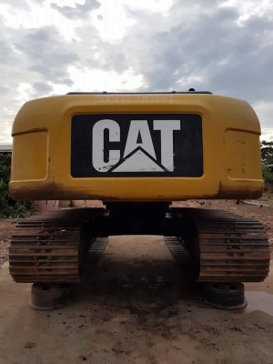 ขายรถแบ็คโฮ CAT 320 D กระบอกดำ JAPAN ใช้งานน้อย ช่วงล่างเปลียนมาให้ใหม่  ราคาต่อรองได้ครับ ถุกใจขายได้ขาย เจ้าของใจดีมากครับ