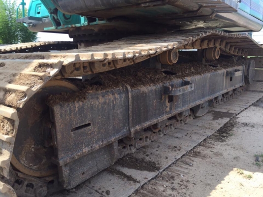 ขายรถแบ็คโฮ  KOBELCO SK200-6 YN-10 ไมล์ 13,xxx เอกสารเล่มทะเบียน ออกห้้างป้ายแดงไม่เคยทำสี  ราคาต่อรองมาเลยขายได้ขายครับ