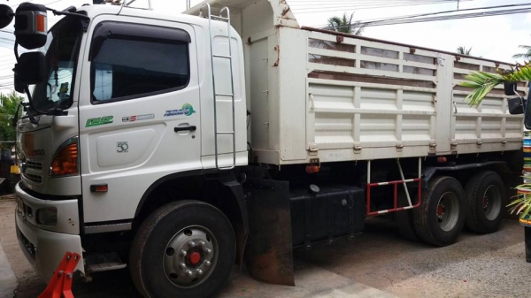 ขายรถสิบล้อ HINO FM2P 380แรง ปี56 พ่วงแม่ลูกดั้มเหล็ก อู่พนัส รถสวยมากวิ่งน้อย รถพร้อมใช้งาน