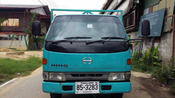 ขายราคา 365,000บ หกล้อ ฮีโน่ DUTRO136โบว์อินเตอร์ ยูโร2ปี45แอร์ พ.เวอร์ ช่วงยาว4.30ม สภาพดีเดิมๆสวยพร้อมใช้งาน ทะเบียนพร้อมโอน รถห้างแท้ ราคา 365,000บ ครับท่าน