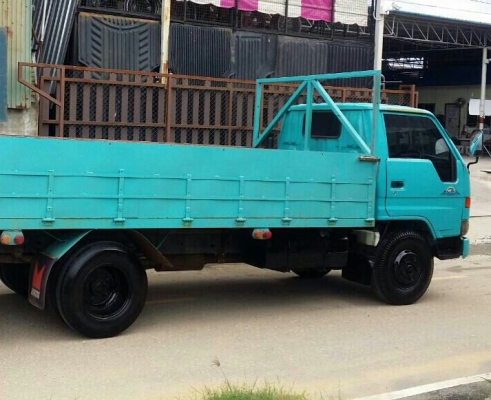 ขายราคา 365,000บ หกล้อ ฮีโน่ DUTRO136โบว์อินเตอร์ ยูโร2ปี45แอร์ พ.เวอร์ ช่วงยาว4.30ม สภาพดีเดิมๆสวยพร้อมใช้งาน ทะเบียนพร้อมโอน รถห้างแท้ ราคา 365,000บ ครับท่าน