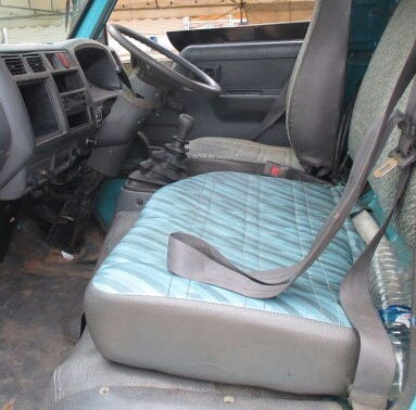 ขายราคา 365,000บ หกล้อ ฮีโน่ DUTRO136โบว์อินเตอร์ ยูโร2ปี45แอร์ พ.เวอร์ ช่วงยาว4.30ม สภาพดีเดิมๆสวยพร้อมใช้งาน ทะเบียนพร้อมโอน รถห้างแท้ ราคา 365,000บ ครับท่าน