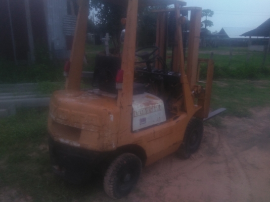ขายรถฟอร์คลีฟต์  โตโยต้า 1.5 ตัน ยกสูง 3 เมตร