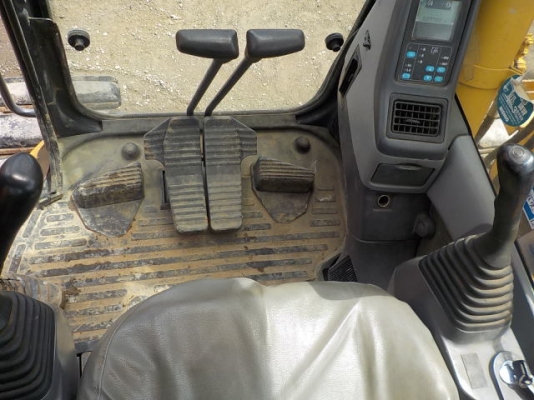 Komatsu PC128US-2EO ปี 2003 ใบแทร็คติดก้อนยาง นำเข้าจากญี่ปุ่น ถึงไทยเร็ว ๆ นี้ ราคาไม่แพงครับ