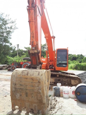 ขาย!! >>> Doosan 220LC-6 <<< รถพร้อมใช้งาน เอวไม่หลวม ราคา 880,000 บาท