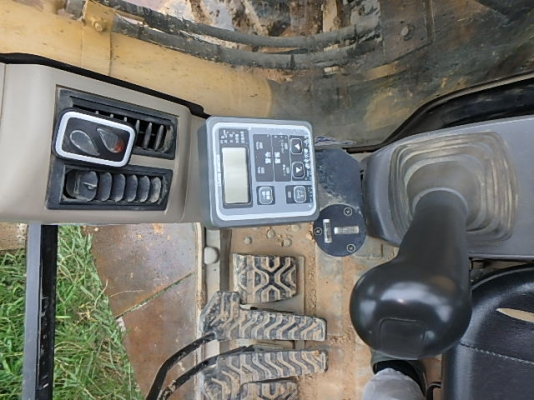 CAT 313CCR YR2004 ใบแทร็คติดก้อนยาง ใช้งานน้อยแค่ 2911 ชม. นำเข้าจากญี่ปุ่น