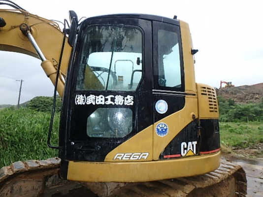 CAT 313CCR YR2004 ใบแทร็คติดก้อนยาง ใช้งานน้อยแค่ 2911 ชม. นำเข้าจากญี่ปุ่น