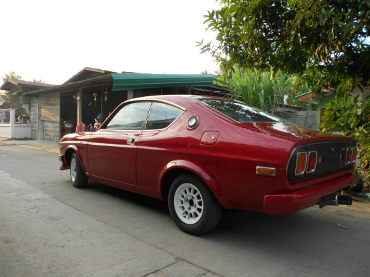 ขายมาสด้า 929 หน้าเบนซ์  2 ประตู