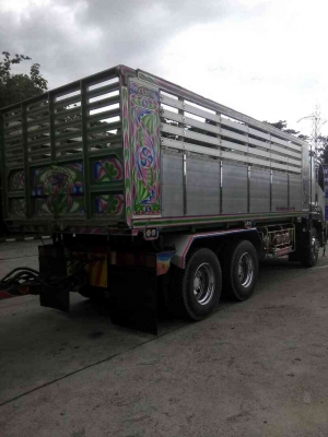 สิบล้อพ่วง 360 ปี 55 พ่วง 3 คาน