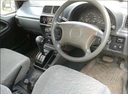 ขายsuzuki vitara 1.6JLX ปี96 AUTO เครื่องดี ภายในสวย แอร์เย็น ขายsuzuki vitara 1.6JLX ปี96 AUTO เครื่องดี ภายในสวย แอร์เย็น