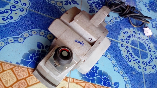 กบไฟฟ้า รุ่น 1600 กบไฟฟ้า รุ่น 1600