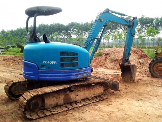 ขาย KOMATSU PC40FR-1 (เก่าไทยประมาณ 2 ปี) รถสภาพสวยมาก รถสภาพพร้อมใช้งาน (รถใช้งานไม่หนัก ใช้ขุดตอม่ออาคาร) ขาย KOMATSU PC40FR-1 (เก่าไทยประมาณ 2 ปี) รถสภาพสวยมาก รถสภาพพร้อมใช้งาน (รถใช้งานไม่หนัก ใช้ขุดตอม่ออาคาร)