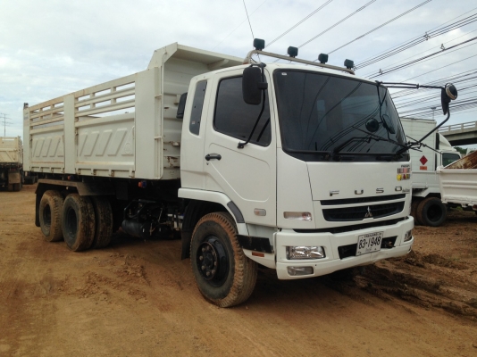 ขาย 10ล้อดั๊มพ์/รุ่น FN62FM/240 แรงม้า/ปี57