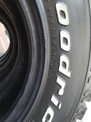 BF All USA. 265/70/16 ปลายปี13 สภาพ สวยๆ 1ชุด