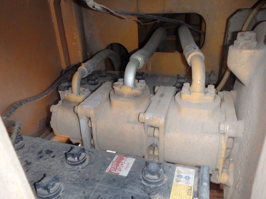 ขายแม็คโคร KOMATSU 12 HD-2 FROM JAPAN พร้อมใช้งาน นำเข้าจากต่างประเทศ ติดต่อ 063-9316985 ครับ