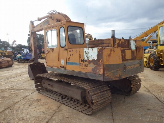 ขายแม็คโคร KOMATSU 12 HD-2 FROM JAPAN พร้อมใช้งาน นำเข้าจากต่างประเทศ ติดต่อ 063-9316985 ครับ