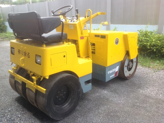ขายรถบดSAKAIรุ่นTW350 นำเข้าญี่ปุ่นไม่เคยใช้งานในไทย หน้าเหล็กหลังยาง ขับ2เพลาเอวอ่อน เครื่องอีซูซุ สภาพดีพร้อมใช้งาน มีให้เลือกหลายคันหลายขนาด ขายรถบดSAKAIรุ่นTW350 นำเข้าญี่ปุ่นไม่เคยใช้งานในไทย หน้าเหล็กหลังยาง ขับ2เพลาเอวอ่อน เครื่องอีซูซุ สภาพดีพร้อมใช้งาน มีให้เลือกหลายคันหลายขนาด