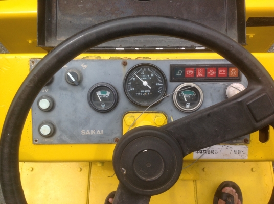 ขายรถบดSAKAIรุ่นTW350 นำเข้าญี่ปุ่นไม่เคยใช้งานในไทย หน้าเหล็กหลังยาง ขับ2เพลาเอวอ่อน เครื่องอีซูซุ สภาพดีพร้อมใช้งาน มีให้เลือกหลายคันหลายขนาด ขายรถบดSAKAIรุ่นTW350 นำเข้าญี่ปุ่นไม่เคยใช้งานในไทย หน้าเหล็กหลังยาง ขับ2เพลาเอวอ่อน เครื่องอีซูซุ สภาพดีพร้อมใช้งาน มีให้เลือกหลายคันหลายขนาด