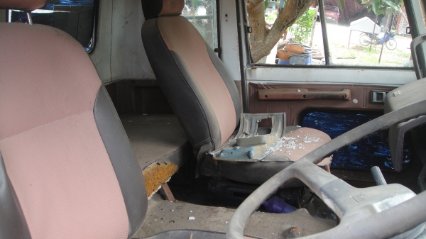 หัว Hino F18 สภาพเดิม ขาหน้า-หลัง กรองหลังเก๋ง ของครบ ราคาถูก