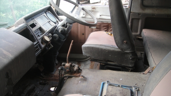 หัว Hino F18 สภาพเดิม ขาหน้า-หลัง กรองหลังเก๋ง ของครบ ราคาถูก