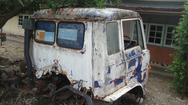 หัว Hino F18 สภาพเดิม ขาหน้า-หลัง กรองหลังเก๋ง ของครบ ราคาถูก