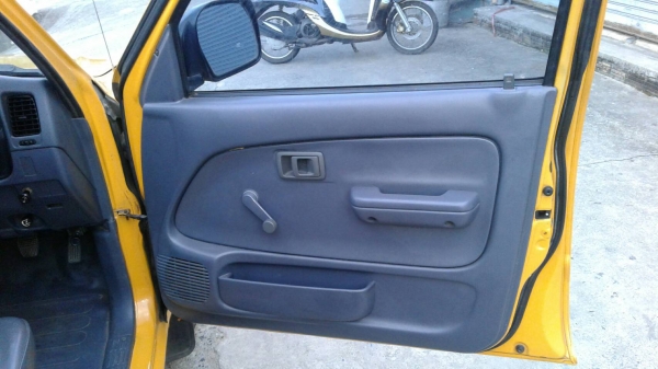 HILUX TIGER 4ประตู ปี 45