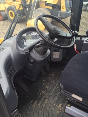 Komatsu WA320-6 ปี 2008 แขนยาวจากโรงงาน สภาพสวย นำเข้าจากญี่ปุ่น ถึงไทยเร็ว ๆ นี้ครับ