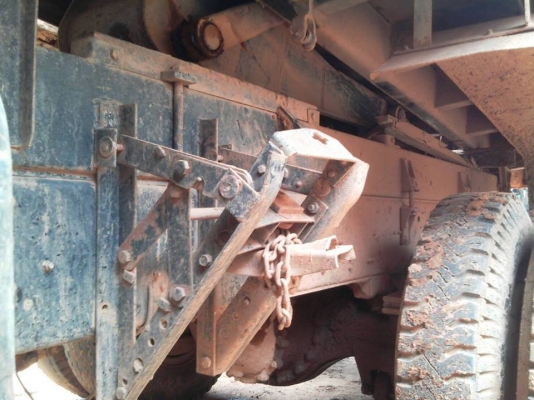 ขายดั้ม2เพลา FN527M-TD5&times;&times;&times; เบรกใหญ่ พาวเวอร์ จิฟฟี่ โลฮาย10สปีด รถใช้งานอยู่ เอกสารถูกต้อง เล่มทะเบียนพร้อมโอน ราคา690,000 สนใจโทร 090-8588220คุณนะ 093-3258446คุณบิว หรือเข้าดูสินค้าอื่นๆได้ที่ www.narong2truck.com หรือ www.truck.in.th/4