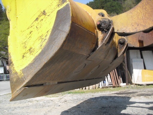 Komatsu 520B เครื่องโคมัตสุ 6D105 สภาพสวย ยางเต็ม นำเข้าจากญี่ปุ่น ถึงไทยเร็ว ๆ นี้ครับ