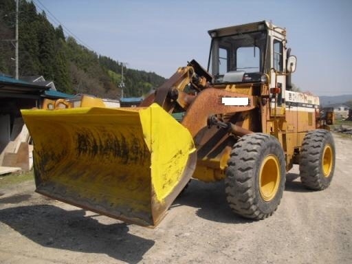 Komatsu 520B เครื่องโคมัตสุ 6D105 สภาพสวย ยางเต็ม นำเข้าจากญี่ปุ่น ถึงไทยเร็ว ๆ นี้ครับ