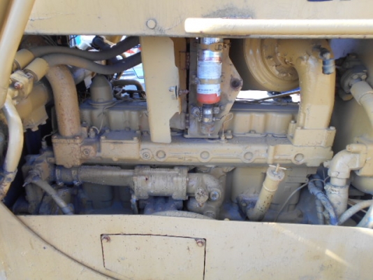 CAT D5B เครื่อง 10Z ซีเรียล 47X00631 นำเข้าจากญี่ปุ่น ไม่เคยใช้งานในไทย ถึงไทยเร็ว ๆ นี้ครับ