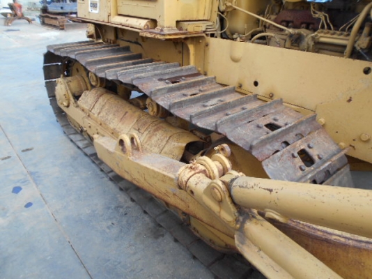 CAT D5B เครื่อง 10Z ซีเรียล 47X00631 นำเข้าจากญี่ปุ่น ไม่เคยใช้งานในไทย ถึงไทยเร็ว ๆ นี้ครับ