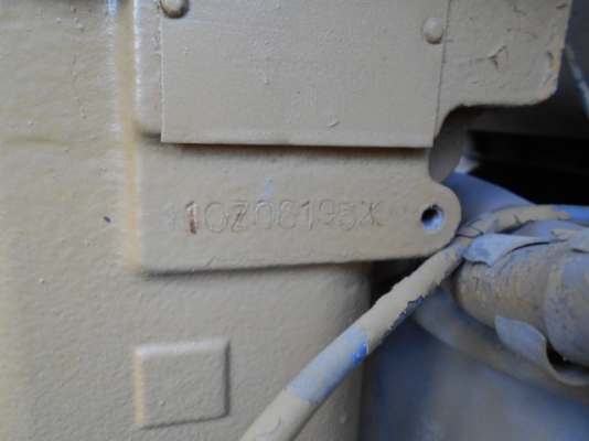 CAT D5B เครื่อง 10Z ซีเรียล 47X00631 นำเข้าจากญี่ปุ่น ไม่เคยใช้งานในไทย ถึงไทยเร็ว ๆ นี้ครับ