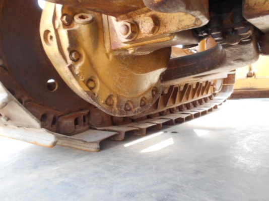 CAT D5B เครื่อง 10Z ซีเรียล 47X00631 นำเข้าจากญี่ปุ่น ไม่เคยใช้งานในไทย ถึงไทยเร็ว ๆ นี้ครับ