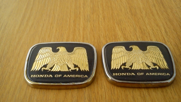 โลโก้ HONDA OF AMERICA ตัวสีทอง โลโก้ HONDA OF AMERICA ตัวสีทอง